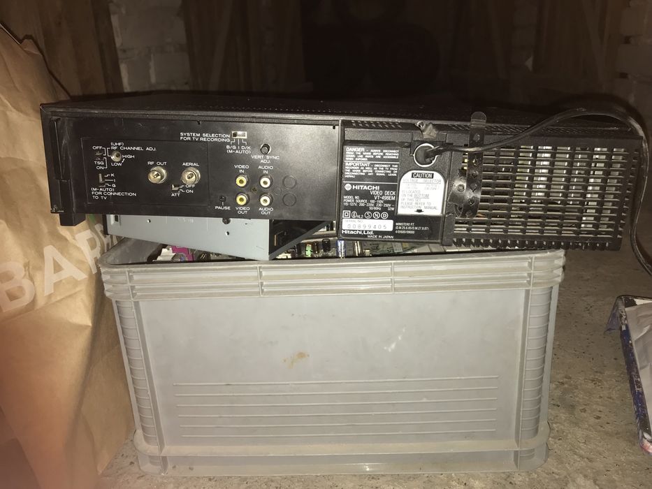 Video VHS Hitachi Video Deck vt498EM Warszawa Bielany • OLX.pl