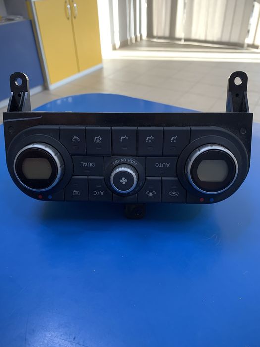 Блок клімат контролю   Nissan Qashqai j10