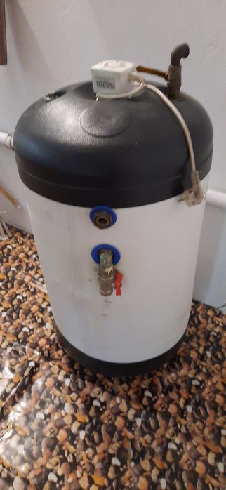 Podgrzewacz(wymiennik ) c.w.u. dwupłaszczowy