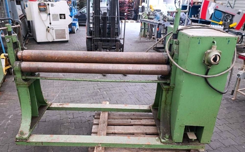 Nitowanica automatyczna Zaginarka gietarka do blachy walcarka 3 walce