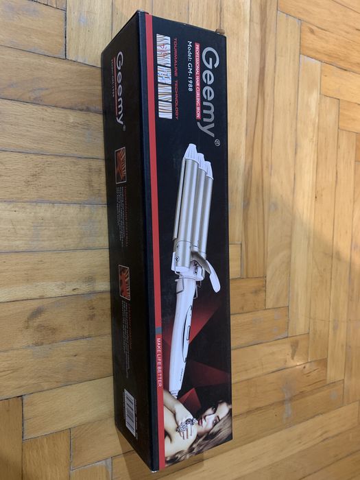 Стайлер новий Geemy