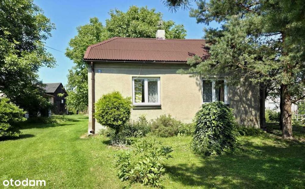 Dom jednorodzinny parter z poddaszem/ duży sad