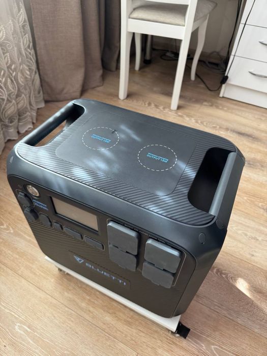 Продам Bluetti AC200MAX