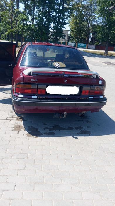 Автомобіль Mitsubishi