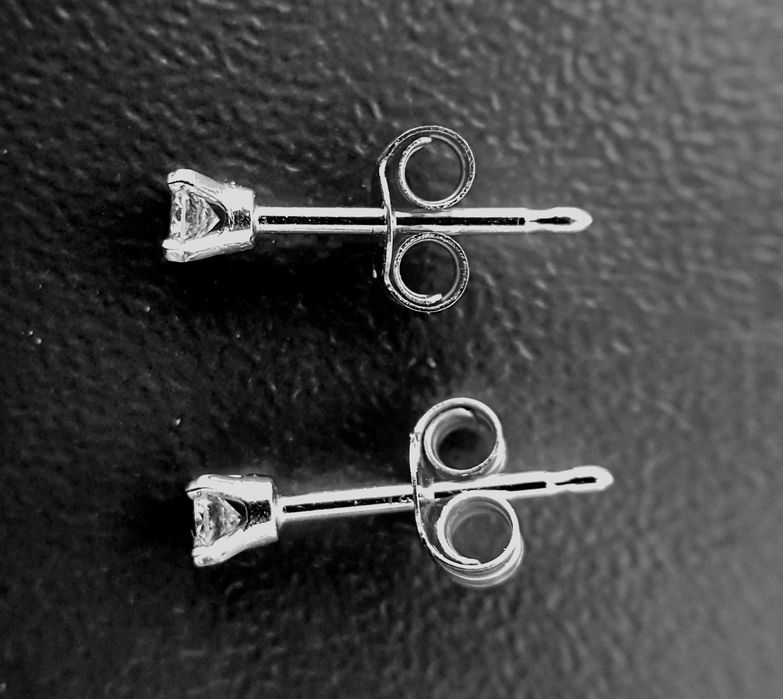 Kolczyki Białe Złoto 14K 585 sztyfty z brylantami 0.14 ct PROMOCJA