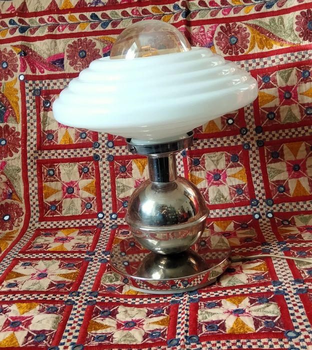 Candeeiro de mesa arte deco