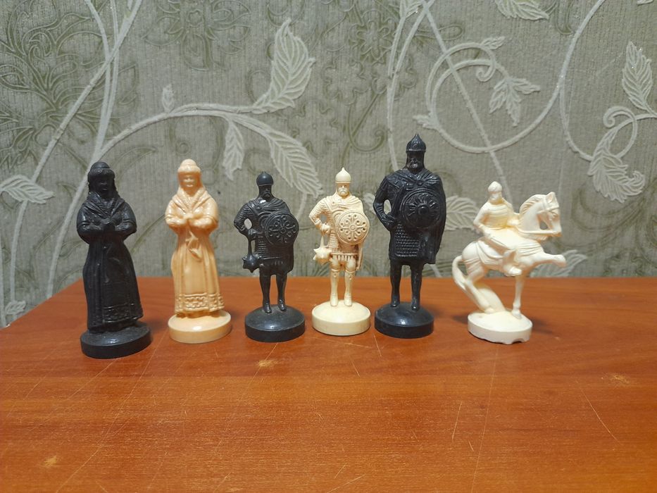 Продам коллекционную фигуру