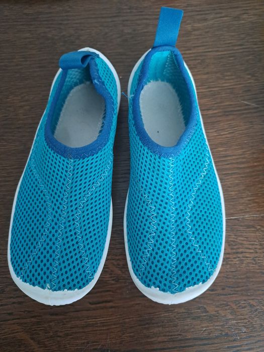 Buty do wody rozmiar 28