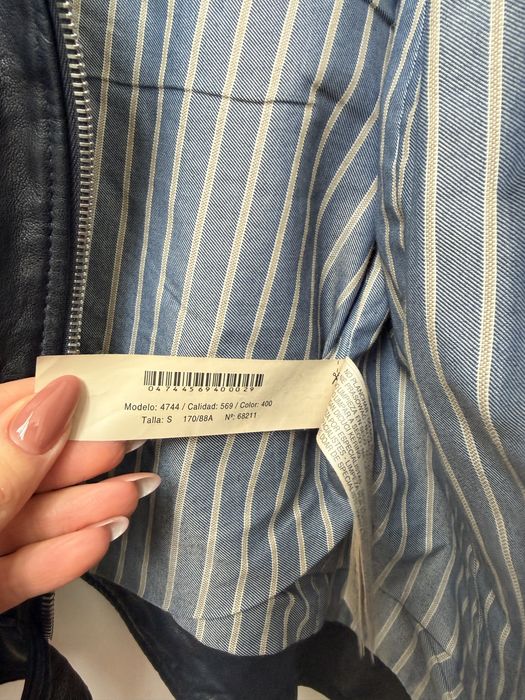 Massimo dutti xs шкіра