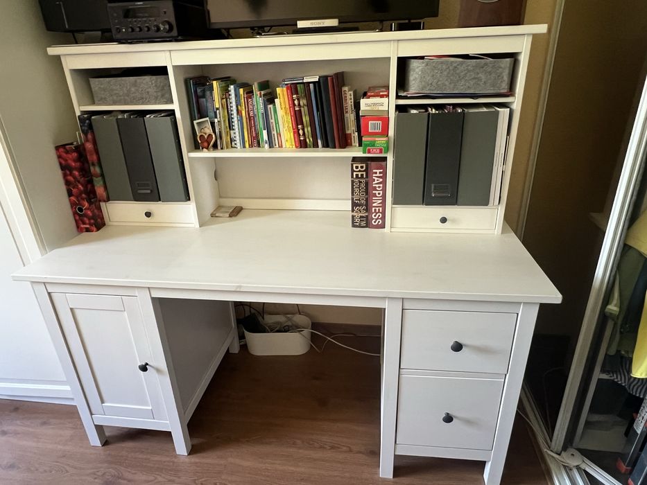 Biurko IKEA Hemnes