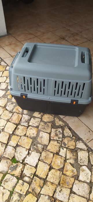 Caixa para transporte  animal de médio porte