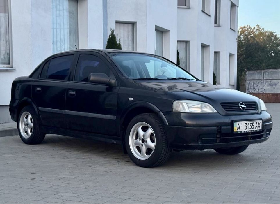 Опель Астра 2006 (Opel Astra)