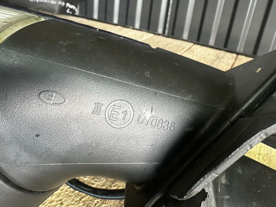 Зеркало бічне vw golf 5 plus гольф 5 плюс