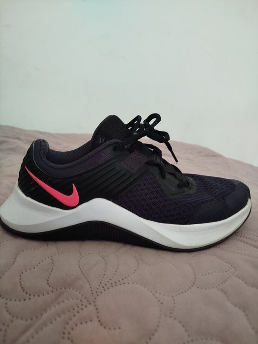 Buty damskie Nike 39
