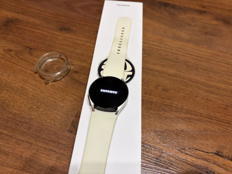 Samsung watch 6 42mm w idealnym stanie