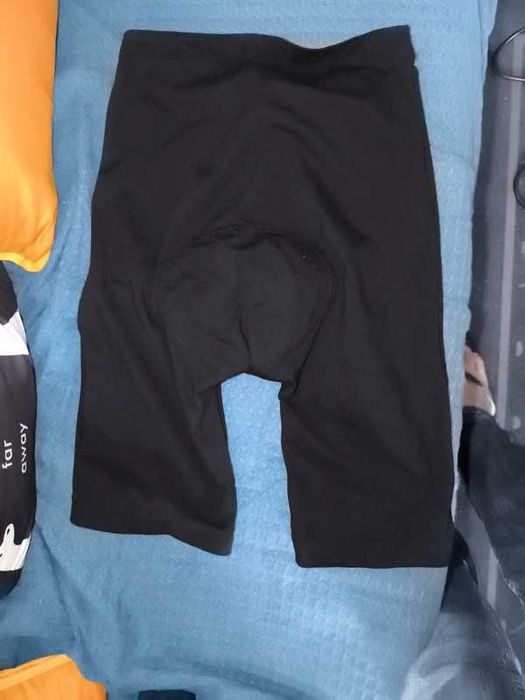 Calções de ciclismo