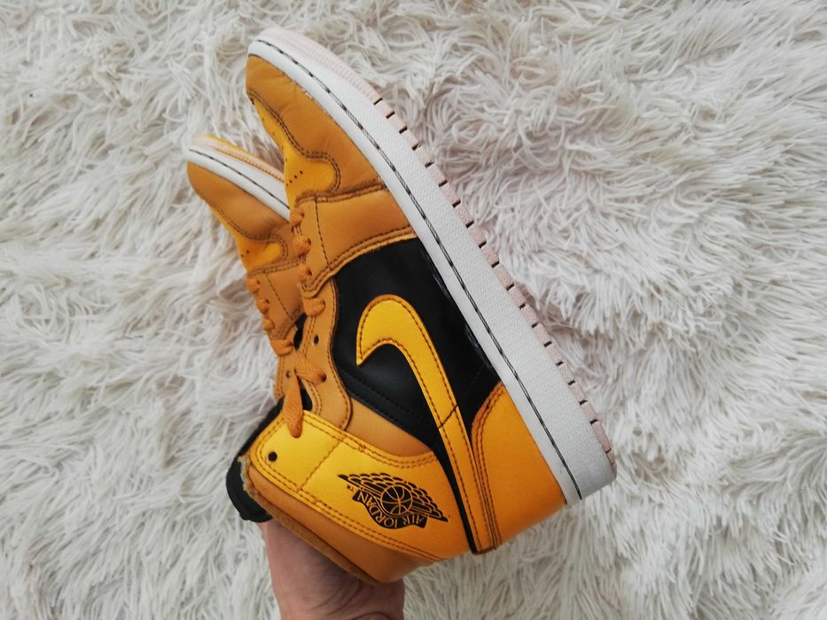 buty nike jordan 38 model BQ6472  700 model jordan 1 mid chutney taxi