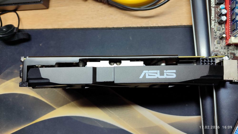 Продається Відеокарта AMD Radeon RX 570 8GB(не робоча)