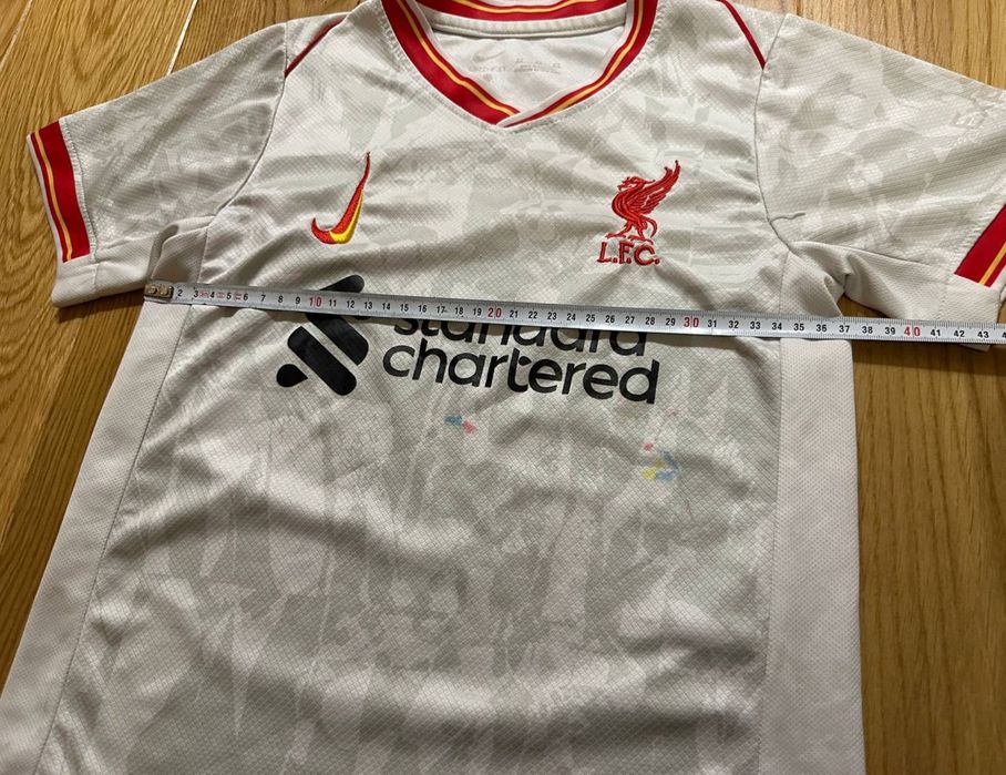 Дитяча футболка Nike Liverpool на 6-9 років