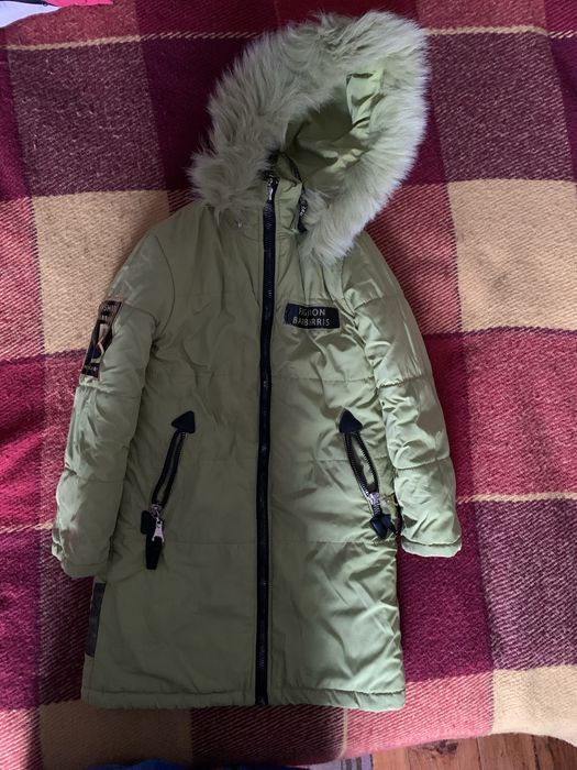 Курточка для дівчинка зимова