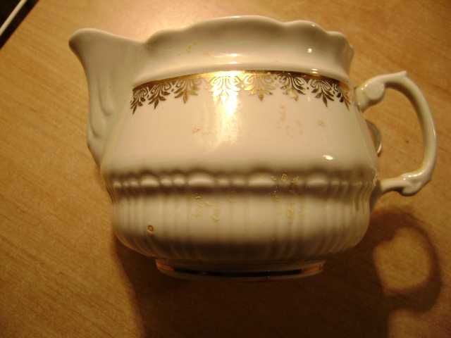 Starocie z PRL = Porcelana Włocławek = Mlecznik duży do herbaty