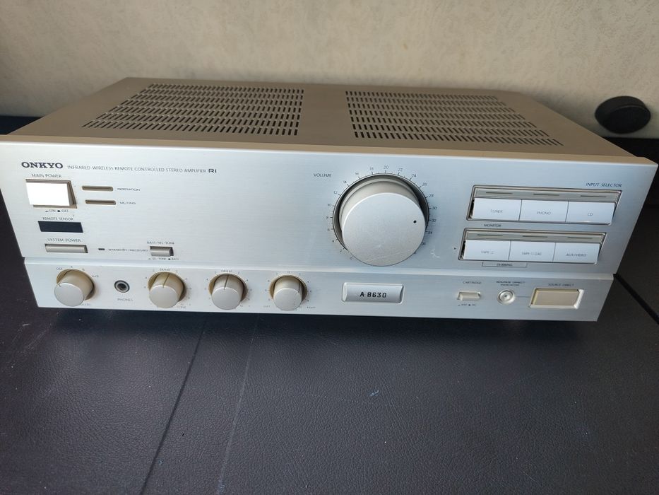 Wzmacniacz amplifier Onkyo A-8630