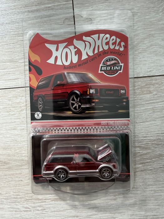 Hot wheels. Zamienie na inne rlc. Z mozliwoscia doplaty.