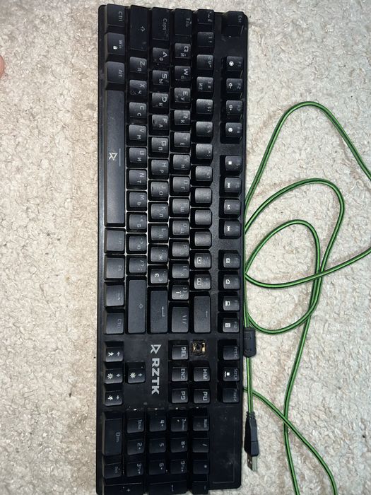 Продам клавіатуру RZTK