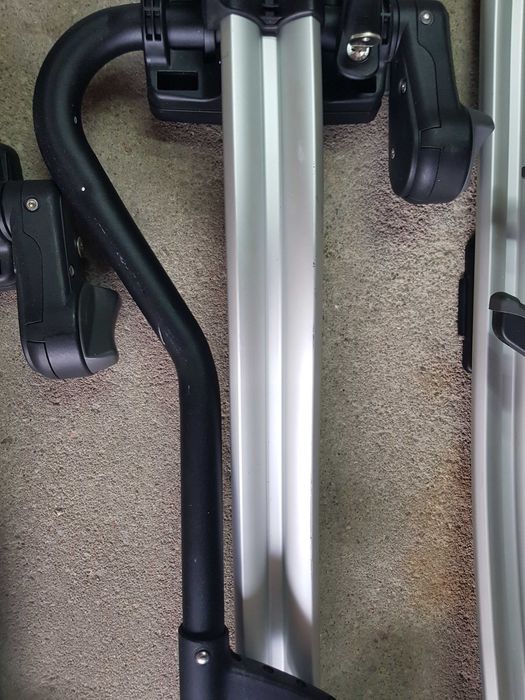 4 uchwyty Thule Proride 591