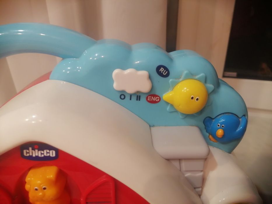 Музыкальный, интерактивный дом Chicco