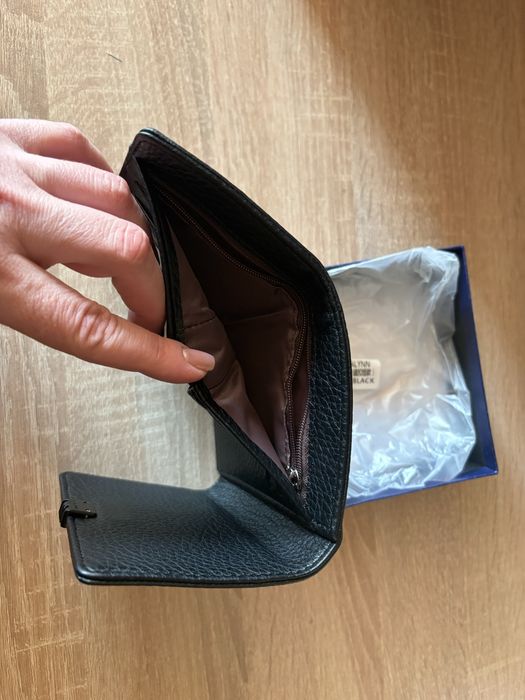 Продам шкіряний гаманець новий