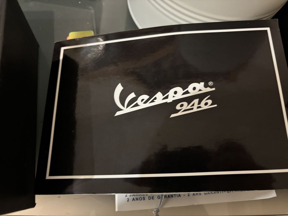 Vespa 946 ricordo italiano edicao limitada