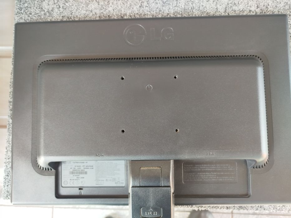 Sprzedam monitor L G Flatron W1942S