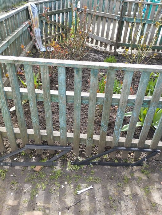 Кран штеїн держач