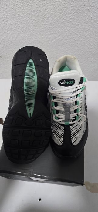 Air max 95 foi usado 3 vezes