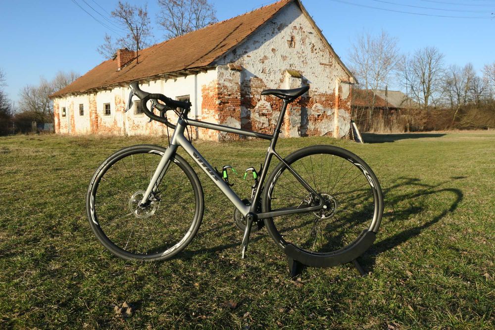 Rower szosowy Vitus Zenium - Carbon, Tiagra