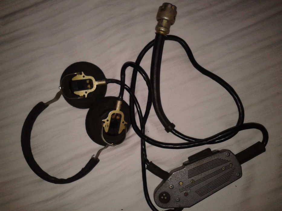 Słuchawki do radiostacji R-107 zestaw słuchawkowo-mikrofonowy
