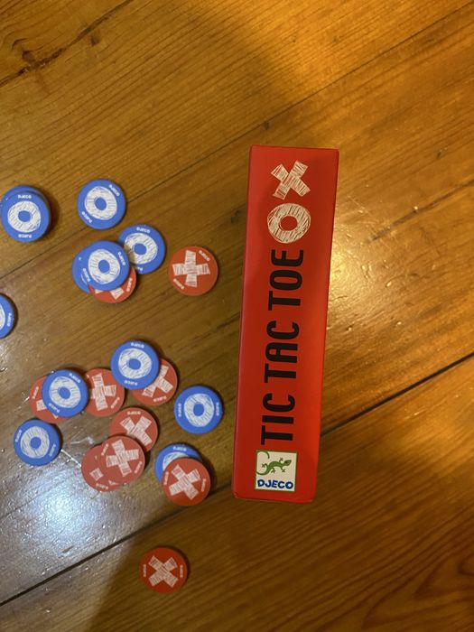 Tic Tac Toe DJECO
