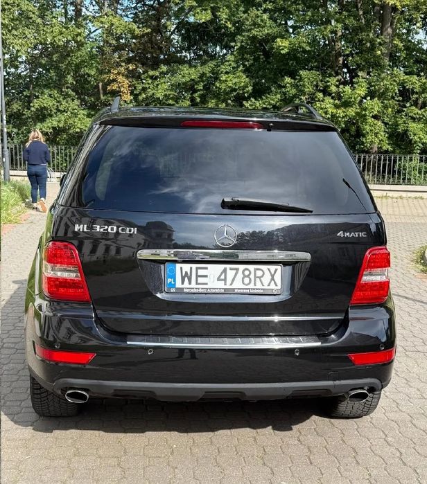 Mercedes-Benz ML-Class 320