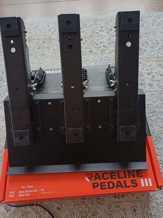 thrustmaster raceline pedals III