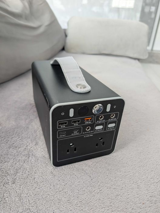 Мини Портативная Зарядна станція Powdeom 300W 81000 mah AC 110/220В PD 65 Вт Павербанк Акумулятор 299 Wh