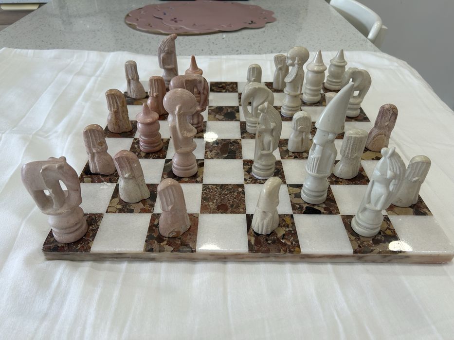 Jogo xadrez/ damas em pedra verdadeira