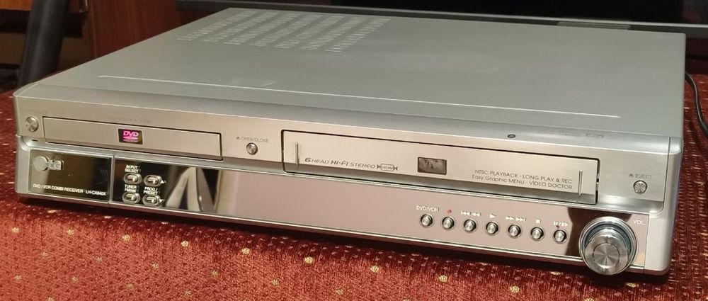 LG музичний центр