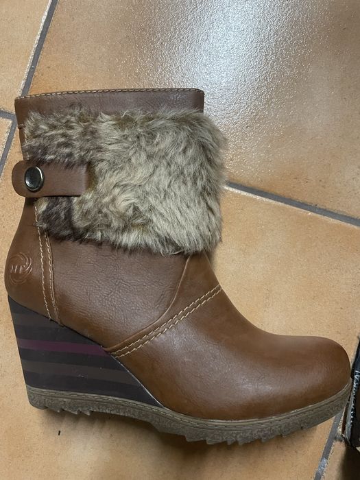 Botki skorzane na platformie Marco Tozzi 40