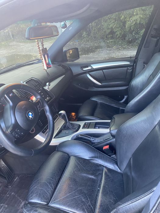 BMW X5 E53.