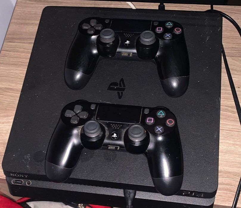 PS 4,vendo funcionando na perfeição