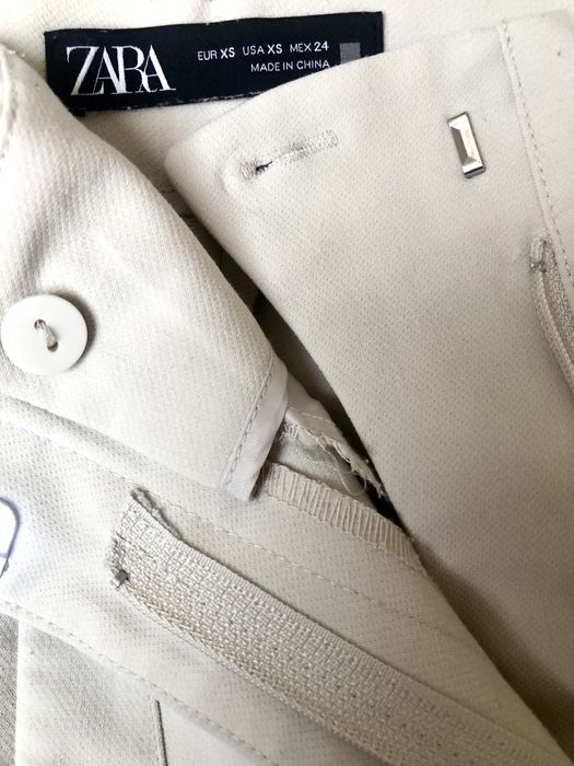 Класичні брюки Zara