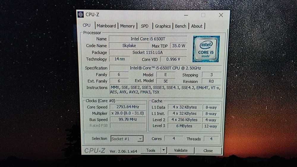 HP 800 G2 Mini PC - Intel i5 6500T/8GB/256GB/530-GPU/Win10