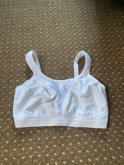 бюстгалтер Shock Absorber (75F)