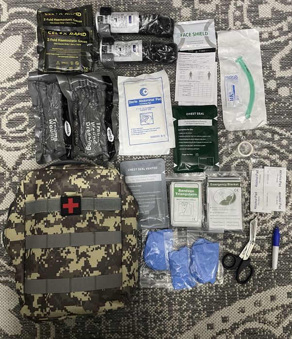 Аптечка військова